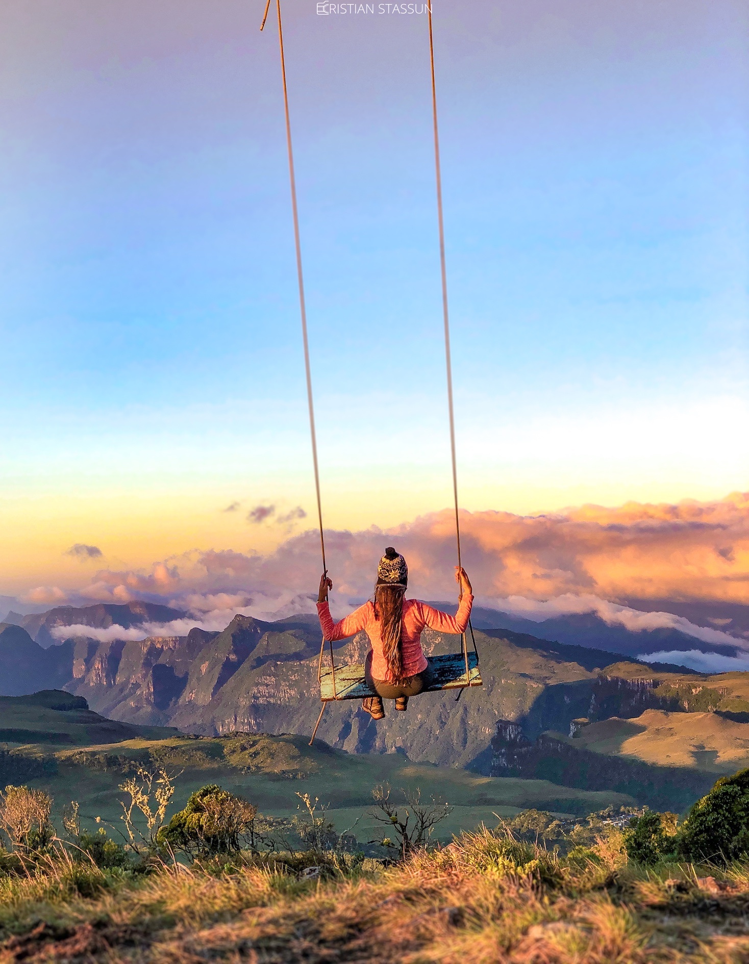 Pedalando com a Roots Adventure até o balanço dos sonhos